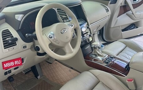 Infiniti FX II, 2011 год, 1 850 рублей, 15 фотография