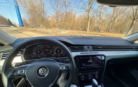 Volkswagen Passat B8 рестайлинг, 2019 год, 2 300 000 рублей, 6 фотография
