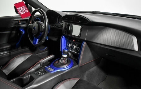 Subaru BRZ, 2015 год, 2 600 000 рублей, 13 фотография