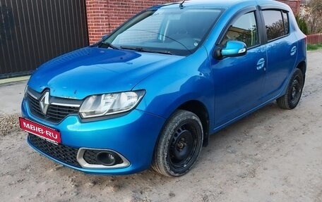 Renault Sandero II рестайлинг, 2016 год, 570 000 рублей, 4 фотография