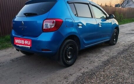 Renault Sandero II рестайлинг, 2016 год, 570 000 рублей, 5 фотография