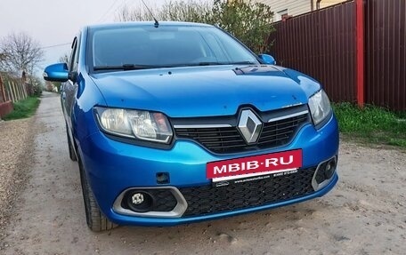 Renault Sandero II рестайлинг, 2016 год, 570 000 рублей, 3 фотография