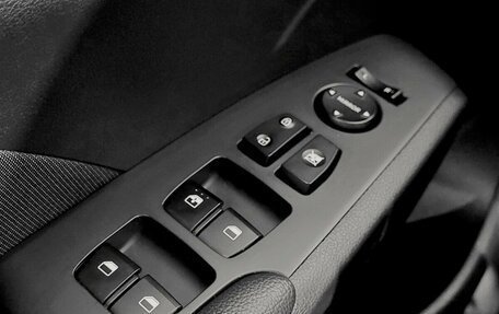 Hyundai Solaris II рестайлинг, 2018 год, 1 190 000 рублей, 10 фотография