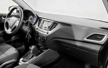 Hyundai Solaris II рестайлинг, 2018 год, 1 190 000 рублей, 11 фотография