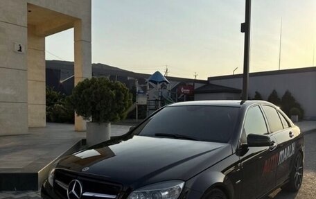 Mercedes-Benz C-Класс, 2010 год, 990 000 рублей, 2 фотография