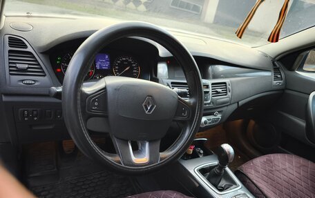 Renault Laguna III рестайлинг, 2009 год, 770 000 рублей, 11 фотография