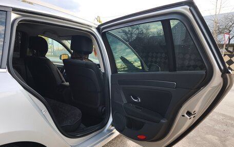 Renault Laguna III рестайлинг, 2009 год, 770 000 рублей, 12 фотография