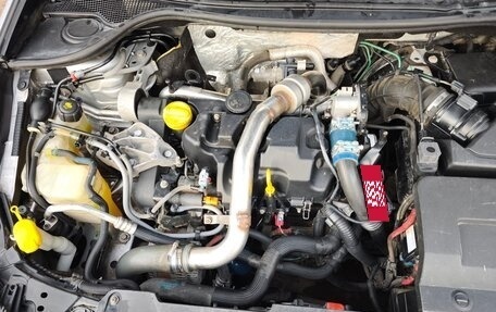 Renault Laguna III рестайлинг, 2009 год, 770 000 рублей, 31 фотография