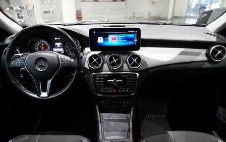 Mercedes-Benz GLA, 2015 год, 1 779 000 рублей, 15 фотография