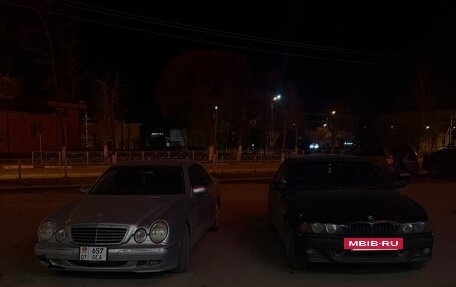 BMW 5 серия, 2000 год, 500 000 рублей, 3 фотография