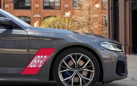 BMW 5 серия, 2020 год, 5 950 000 рублей, 2 фотография