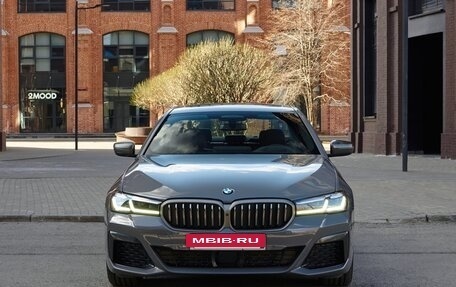 BMW 5 серия, 2020 год, 5 950 000 рублей, 10 фотография