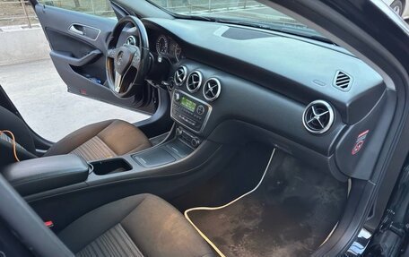 Mercedes-Benz A-Класс, 2014 год, 1 075 000 рублей, 10 фотография