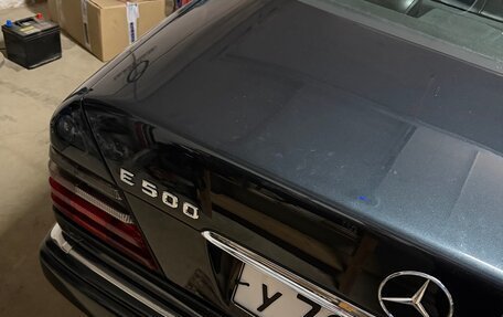 Mercedes-Benz E-Класс, 1992 год, 5 000 000 рублей, 3 фотография