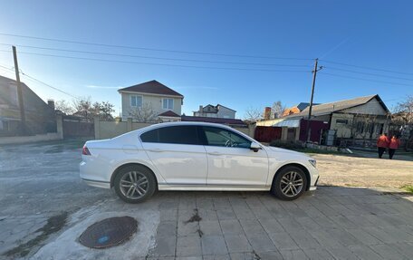 Volkswagen Passat B8 рестайлинг, 2017 год, 2 700 000 рублей, 3 фотография