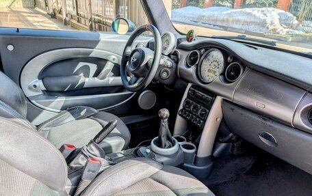 MINI Hatch, 2003 год, 1 250 000 рублей, 7 фотография