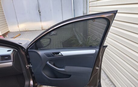 Volkswagen Jetta VI, 2011 год, 850 000 рублей, 14 фотография