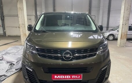 Opel Zafira Life I, 2020 год, 2 850 000 рублей, 1 фотография