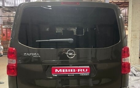 Opel Zafira Life I, 2020 год, 2 850 000 рублей, 6 фотография