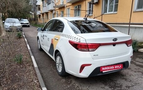 KIA Rio IV, 2019 год, 1 500 000 рублей, 2 фотография