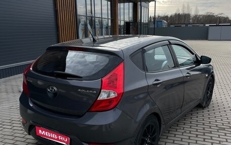 Hyundai Solaris II рестайлинг, 2011 год, 610 000 рублей, 5 фотография