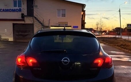 Opel Astra J, 2010 год, 450 000 рублей, 17 фотография