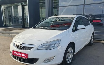 Opel Astra J, 2012 год, 570 000 рублей, 1 фотография