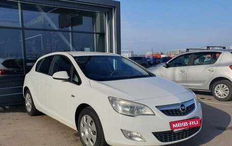 Opel Astra J, 2012 год, 570 000 рублей, 3 фотография