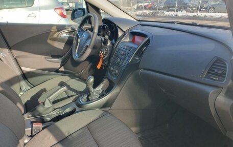 Opel Astra J, 2012 год, 570 000 рублей, 17 фотография