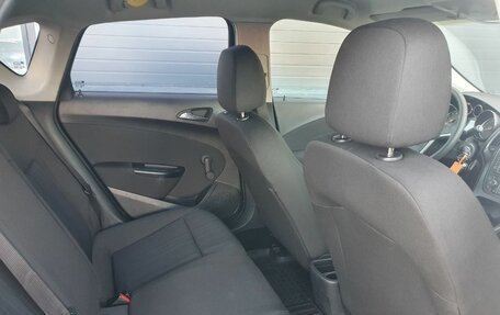 Opel Astra J, 2012 год, 570 000 рублей, 16 фотография