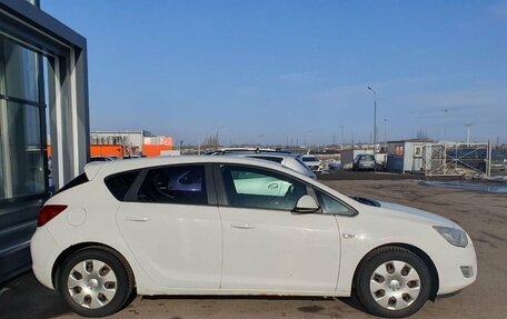 Opel Astra J, 2012 год, 570 000 рублей, 10 фотография