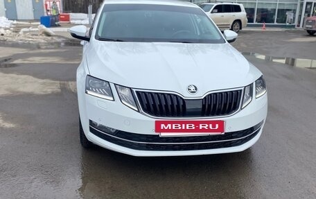 Skoda Octavia, 2017 год, 1 550 000 рублей, 2 фотография