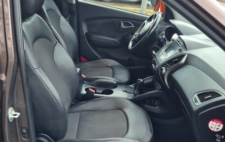 Hyundai ix35 I рестайлинг, 2013 год, 1 420 000 рублей, 8 фотография