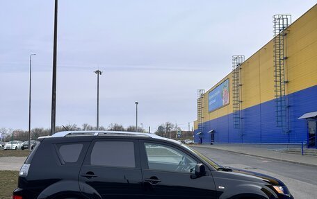 Mitsubishi Outlander III рестайлинг 3, 2008 год, 1 600 000 рублей, 10 фотография