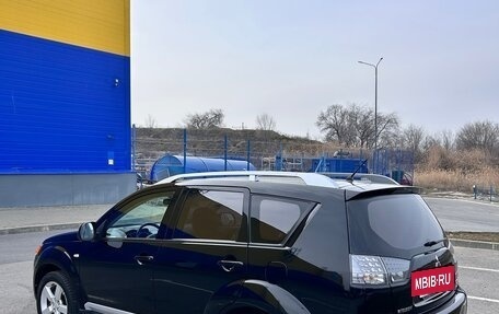 Mitsubishi Outlander III рестайлинг 3, 2008 год, 1 600 000 рублей, 4 фотография