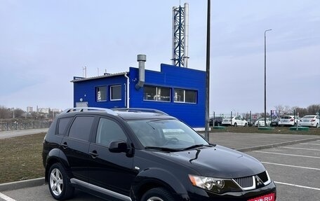 Mitsubishi Outlander III рестайлинг 3, 2008 год, 1 600 000 рублей, 12 фотография