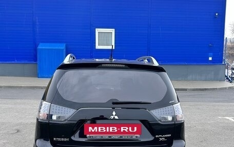 Mitsubishi Outlander III рестайлинг 3, 2008 год, 1 600 000 рублей, 6 фотография