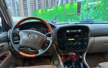 Toyota Land Cruiser 100 рестайлинг 2, 2001 год, 1 250 000 рублей, 7 фотография