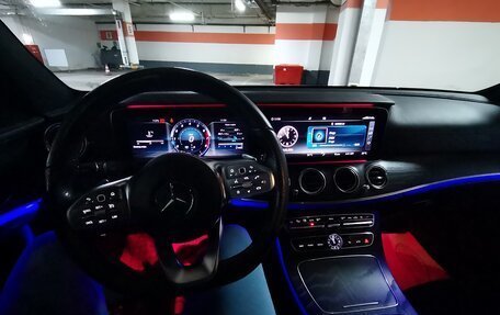 Mercedes-Benz E-Класс, 2019 год, 3 280 000 рублей, 8 фотография