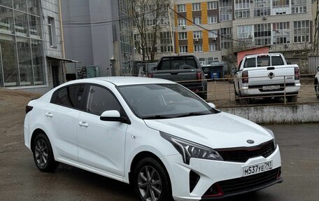 KIA Rio IV, 2021 год, 1 480 000 рублей, 3 фотография