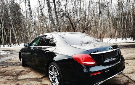 Mercedes-Benz E-Класс, 2019 год, 3 280 000 рублей, 14 фотография