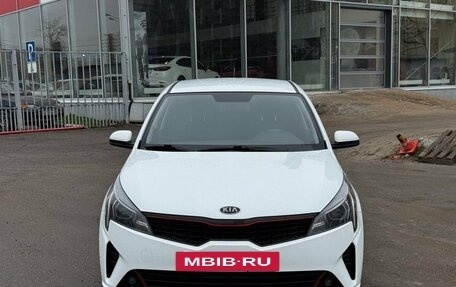 KIA Rio IV, 2021 год, 1 480 000 рублей, 2 фотография