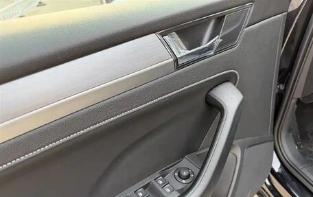 Skoda Superb III рестайлинг, 2025 год, 1 890 190 рублей, 8 фотография