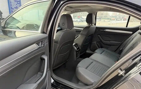 Skoda Superb III рестайлинг, 2025 год, 1 890 190 рублей, 18 фотография