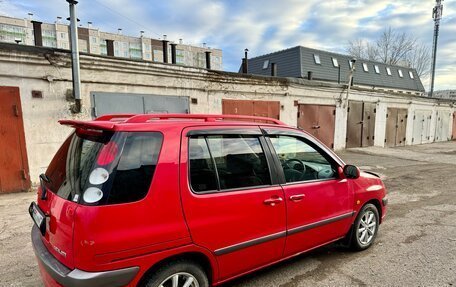 Toyota Raum I, 2001 год, 390 000 рублей, 4 фотография