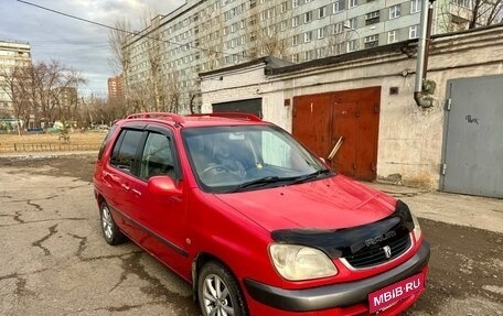 Toyota Raum I, 2001 год, 390 000 рублей, 1 фотография