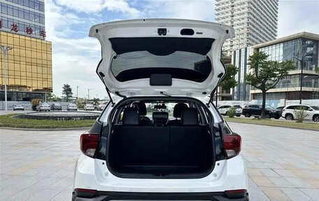 Toyota Yaris XP150 рестайлинг, 2022 год, 1 190 190 рублей, 18 фотография