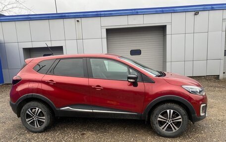 Renault Kaptur I рестайлинг, 2021 год, 2 000 000 рублей, 3 фотография