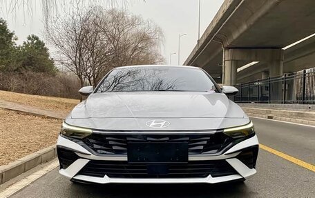 Hyundai Elantra, 2023 год, 1 520 000 рублей, 2 фотография