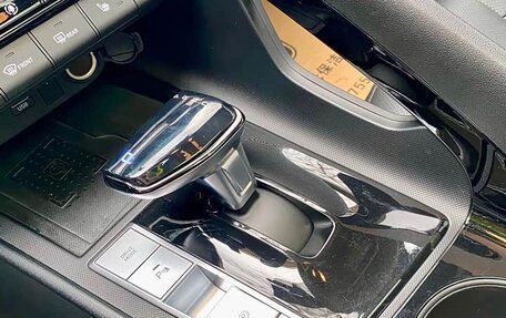 Hyundai Elantra, 2023 год, 1 520 000 рублей, 16 фотография